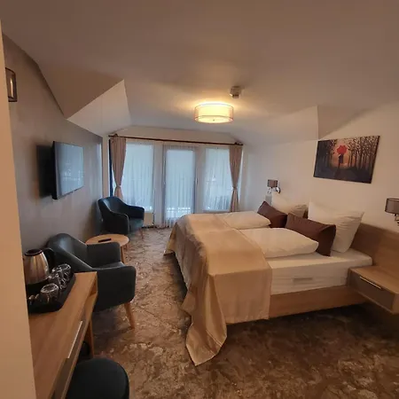 Hotel Sonnenhof 3*