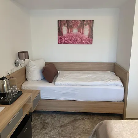 Sonnenhof 3* باد والدسي